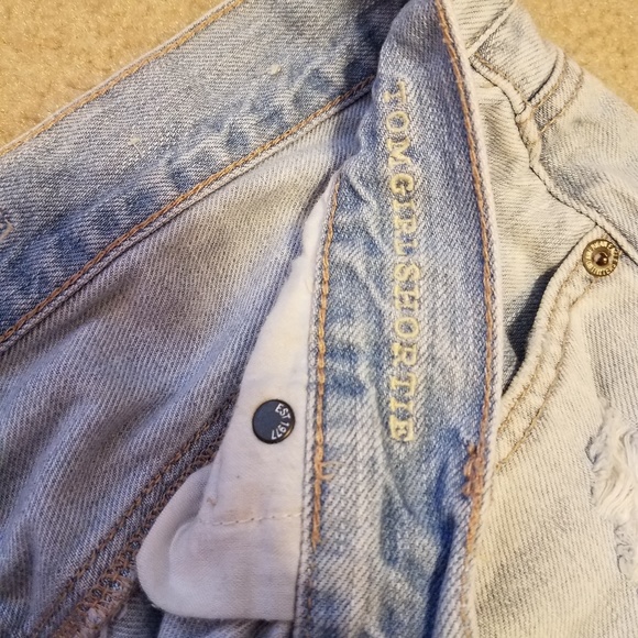 Junior's American Eagle Button Fly Shorts - Picture 3 of 7